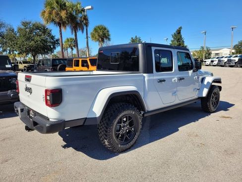 New 2026 Jeep Gladiator Sport image 15