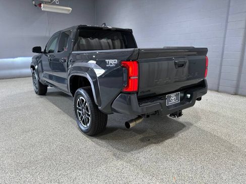 Certified 2026 Toyota Tacoma TRD Sport AWD/4WD image 6