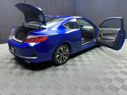 Used 2017 Honda Accord EX image 19