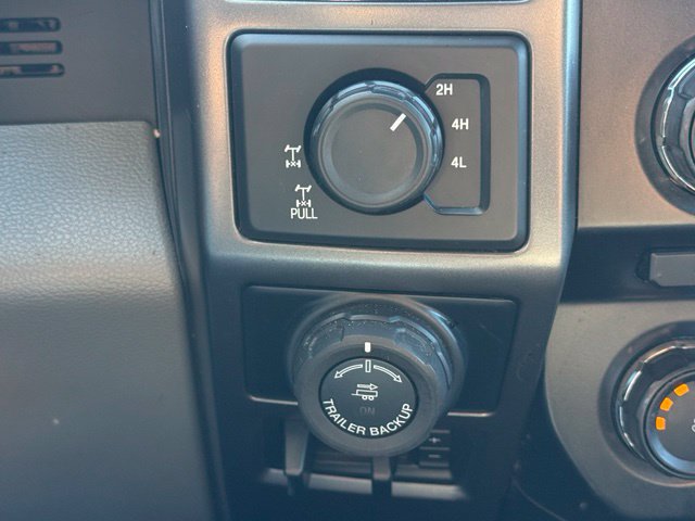 Used 2016 Ford F150 XLT w/ Equipment Group 302A Luxury AWD/4WD image 15