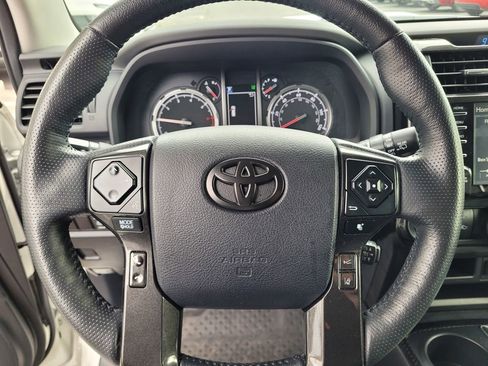 Used 2023 Toyota 4Runner TRD Off-Road Premium w/ Moonroof Package AWD/4WD image 22