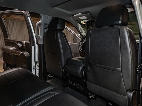 Used 2023 Chevrolet Silverado 3500 LTZ image 28