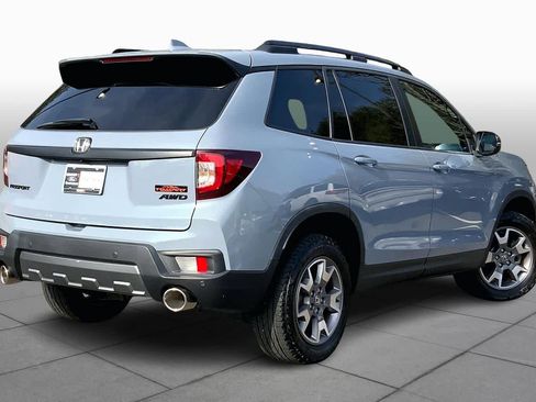 Used 2023 Honda Passport TrailSport image 12