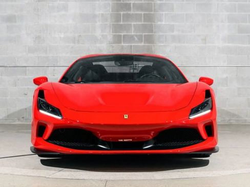 Used 2023 Ferrari F8 Tributo RWD image 5