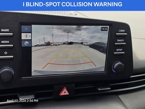 Certified 2025 Hyundai Elantra Sport FWD image 21