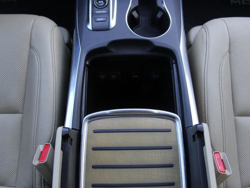 Used 2020 Acura MDX FWD w/ Technology Package image 18