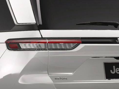 New 2024 Jeep Grand Cherokee Limited image 40