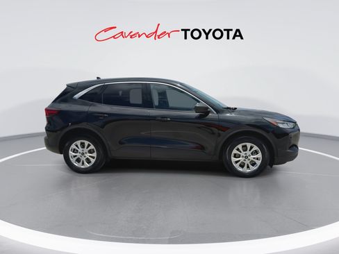 Used 2024 Ford Escape Active FWD image 9