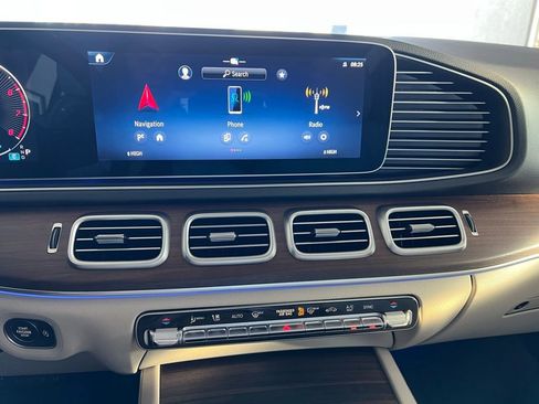 Used 2026 Mercedes-Benz GLE 450 4MATIC image 17