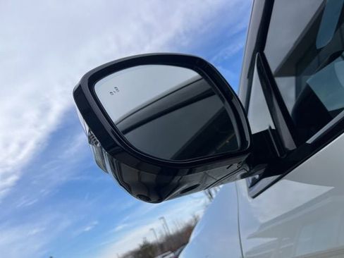 Used 2025 Lincoln Navigator L Black Label AWD/4WD image 52