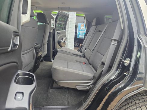 Used 2018 Chevrolet Tahoe LS image 18