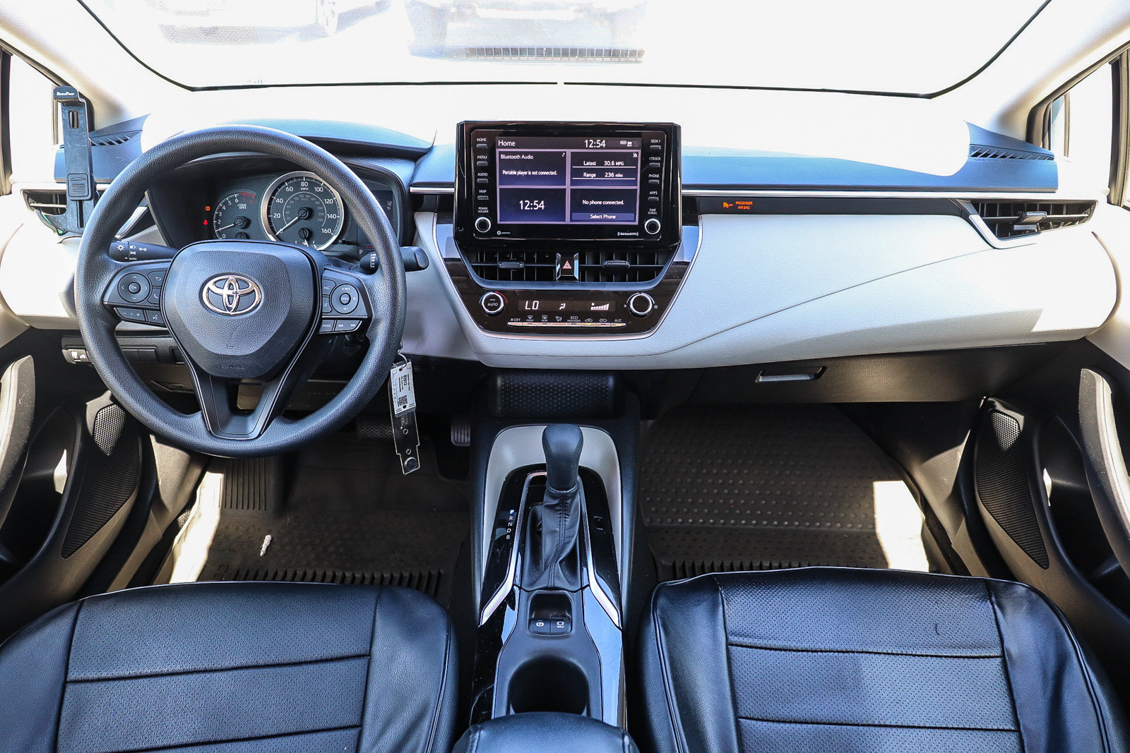 Certified 2022 Toyota Corolla LE w/ Carpet Mat Package (TMS) FWD image 13