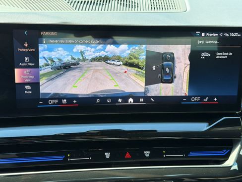 Used 2024 BMW 530i w/ Premium Package RWD image 22