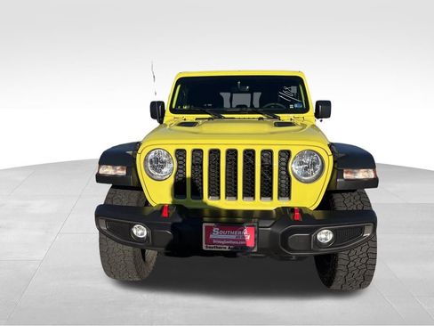 Used 2023 Jeep Gladiator Rubicon w/ Cold Weather Group image 3