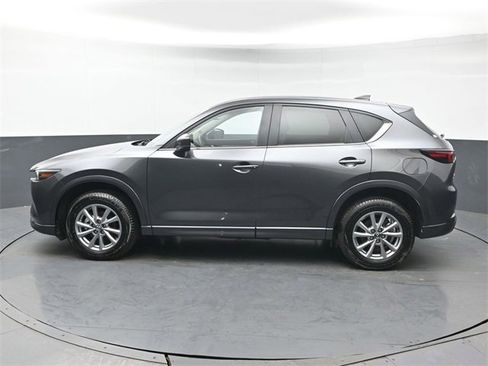 Certified 2025 MAZDA CX-5 AWD 2.5 S w/ Preferred Package image 3
