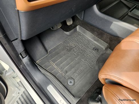 Used 2023 Lincoln Navigator Reserve image 30