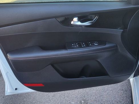 Used 2023 Kia Forte GT image 23