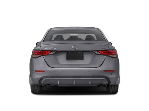 Used 2025 Nissan Sentra SV image 8