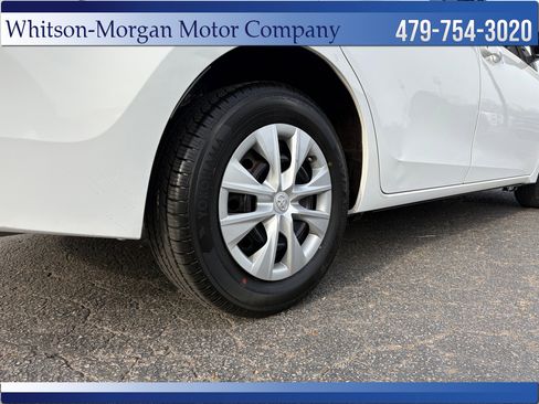 Used 2016 Toyota Corolla L image 29