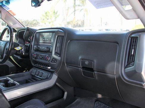 Used 2016 Chevrolet Silverado 2500 LTZ w/ Duramax Plus Package image 38