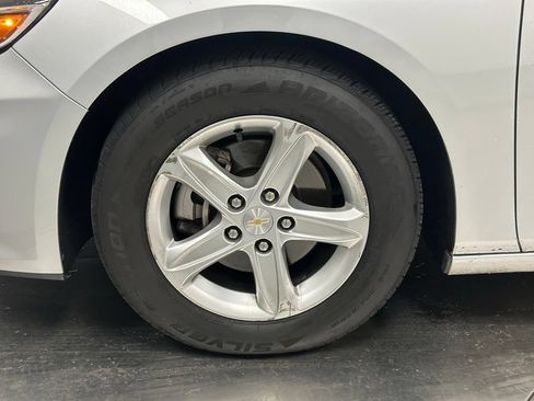 Used 2022 Chevrolet Malibu LT FWD image 20