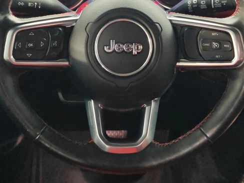Used 2018 Jeep Wrangler Unlimited Rubicon AWD/4WD image 5
