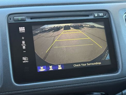 Used 2017 Honda HR-V EX image 21