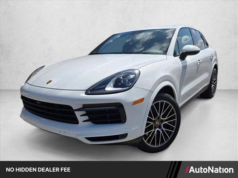 Used 2022 Porsche Cayenne AWD/4WD image 1