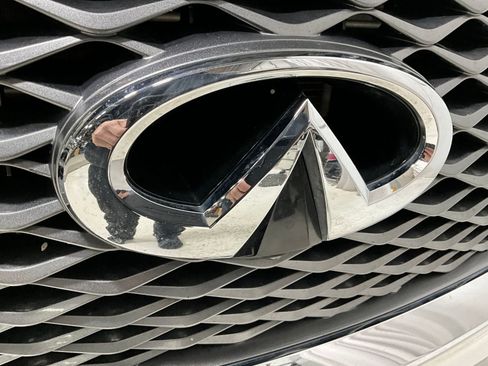 Used 2020 INFINITI QX80 Luxe image 26