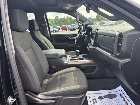 Used 2024 Chevrolet Silverado 1500 RST w/ Protection Package AWD/4WD image 13