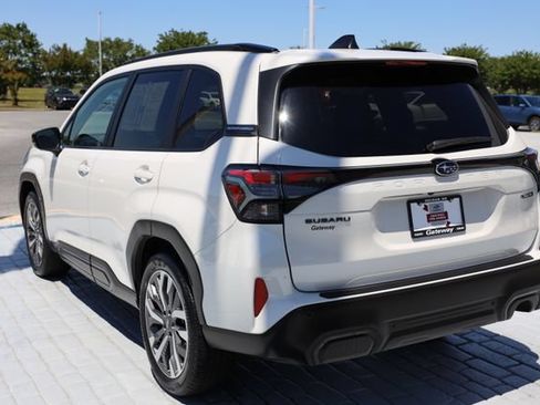 Certified 2025 Subaru Forester Touring AWD/4WD image 3