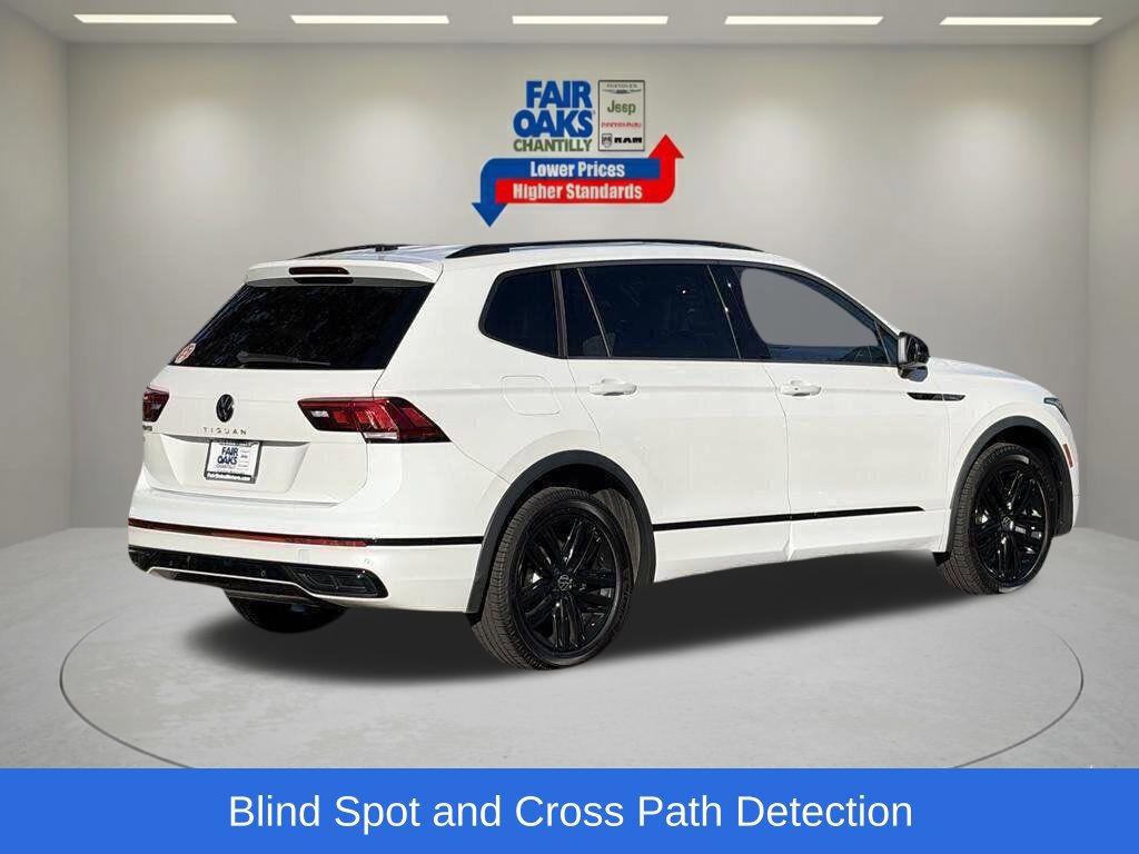 Used 2022 Volkswagen Tiguan SE R-Line FWD image 7