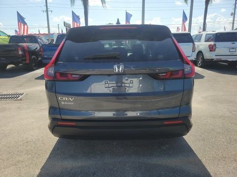 Used 2025 Honda CR-V EX image 6