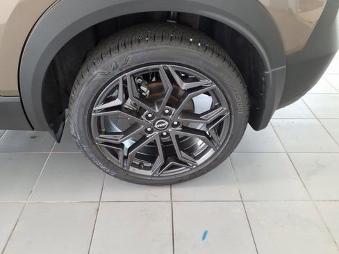 Used 2026 Nissan Kicks SR w/ SR Premium Package AWD/4WD image 16