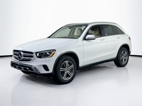 Used 2021 Mercedes-Benz GLC 300 4MATIC image 1