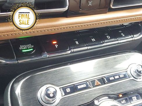 Certified 2023 Lincoln Nautilus Reserve w/ Equipment Group 201A image 23