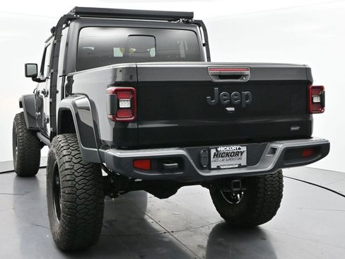 Used 2021 Jeep Gladiator Sport AWD/4WD image 6