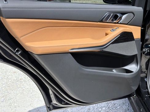 New 2026 BMW X7 xDrive40i w/ M Sport Package image 11