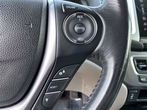 Used 2017 Honda Pilot EX-L image 17