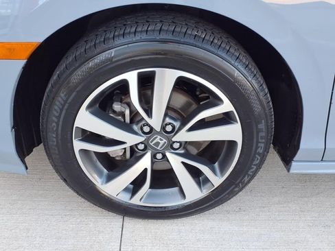 Certified 2023 Honda Odyssey Touring image 13