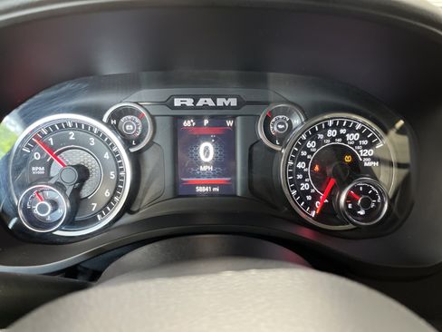 Used 2020 RAM 1500 Big Horn AWD/4WD image 21