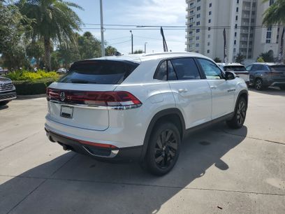 New 2026 Volkswagen Atlas Cross Sport SE