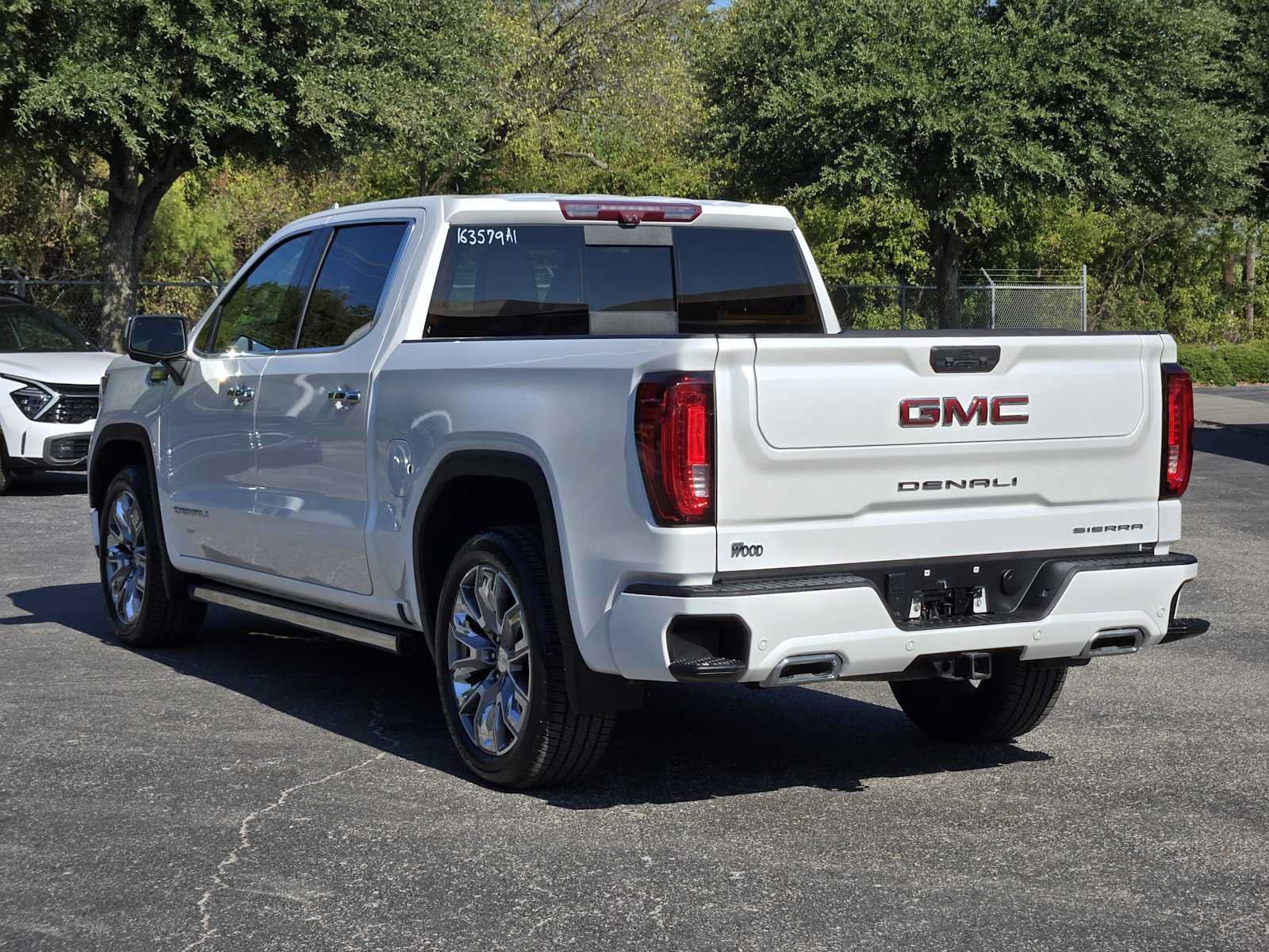 Certified 2024 GMC Sierra 1500 Denali AWD/4WD image 6