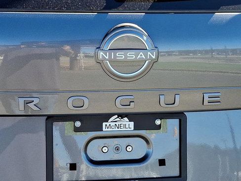 New 2026 Nissan Rogue SV image 10