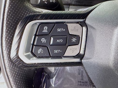 Used 2024 Ford Mustang Premium image 14