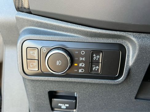 Used 2025 Ford Bronco Raptor AWD/4WD image 27