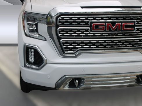 Used 2020 GMC Sierra 1500 Denali w/ Technology Package image 11