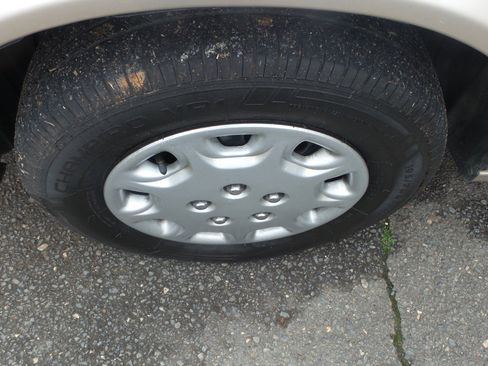 Used 1998 Toyota Camry LE image 46