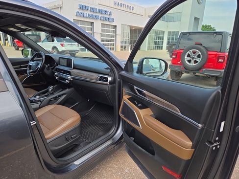 Used 2022 Kia Telluride SX w/ SX Prestige Package AWD/4WD image 40