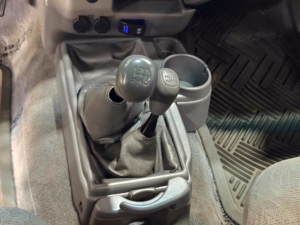 Used 2001 Toyota Tacoma 4x4 Regular Cab w/ Enhancement Pkg image 7